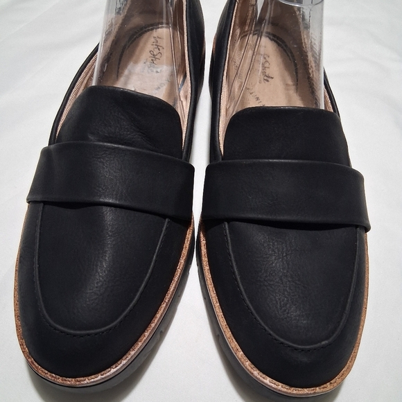 Life Stride Black Penny Loafers Modern Flats - Picture 3 of 8